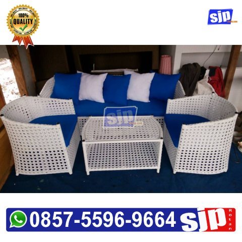 pengrajin 1 set sofa rotan sintetis anyaman mata ayam rangka single untuk ruang tamu & ruang keluarga
