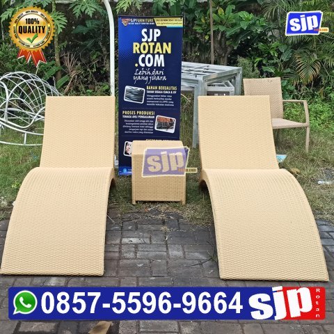 sunbed sun lounger kursi santai kolam renang rotan sintetis sunbedpool rattan sintetis model lengkung sandar
